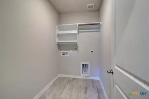 2674 Downsbury Rd, New Braunfels, TX 78130 - Photo 17