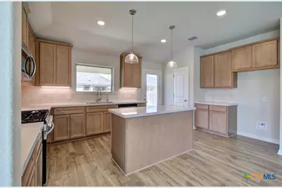 2674 Downsbury Road, New Braunfels, TX 78130 - Photo 5