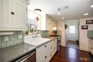 24135 State Hwy 172, Port Lavaca, TX 77979 - Photo 11