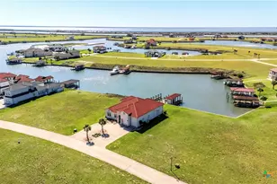 72 Cabernet Ct, Port O'Connor, TX 77982 - Photo 3