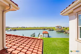 72 Cabernet Ct, Port O'Connor, TX 77982 - Photo 31