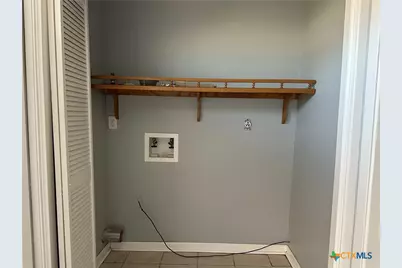 1051 Country Club Drive #27, Seguin, TX 78155 - Photo 5