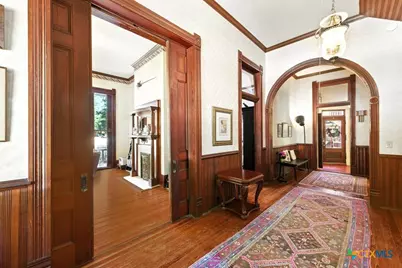 624 Saint Louis Street, Gonzales, TX 78629 - Photo 3