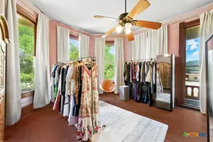 624 St Louis St, Gonzales, TX 78629 - Photo 27