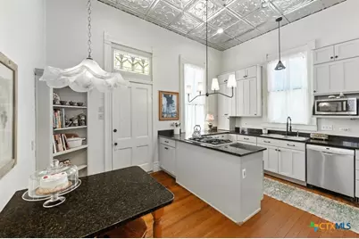 624 Saint Louis Street, Gonzales, TX 78629 - Photo 15