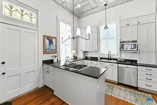 624 St Louis St, Gonzales, TX 78629 - Photo 13