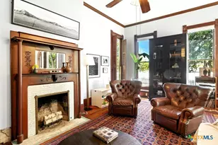 624 St Louis St, Gonzales, TX 78629 - Photo 7