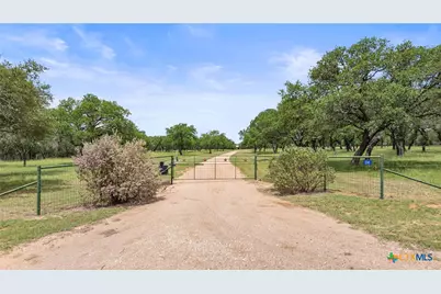 1241 Sandy Oaks Ranch Road, Johnson City, TX 78636 - Photo 21