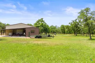 1241 Sandy Oaks Ranch Rd, Johnson City, TX 78636 - Photo 17