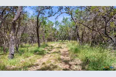 997 Sandy Oaks Ranch Rd, Johnson City, TX 78636 - Photo 21