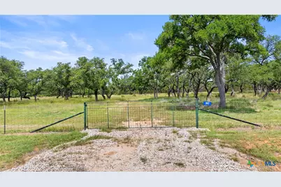 997 Sandy Oaks Ranch Rd, Johnson City, TX 78636 - Photo 5