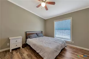 301 Fm 1660, Hutto, TX 78634 - Photo 23