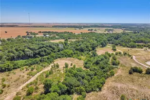 301 Fm 1660, Hutto, TX 78634 - Photo 13