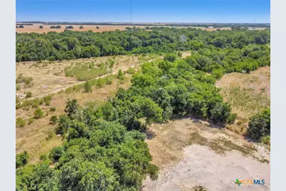 301 Fm 1660, Hutto, TX 78634 - Photo 15