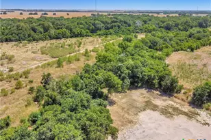 301 Fm 1660, Hutto, TX 78634 - Photo 15