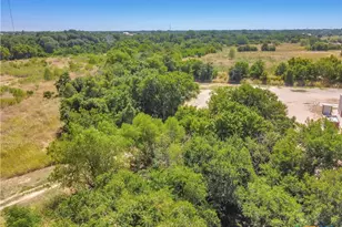 301 Fm 1660, Hutto, TX 78634 - Photo 11