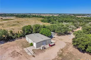 301 Fm 1660, Hutto, TX 78634 - Photo 7