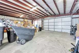 301 Fm 1660, Hutto, TX 78634 - Photo 31