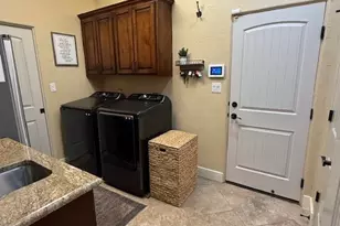 26447 Lewis Ranch Rd, New Braunfels, TX 78132 - Photo 37