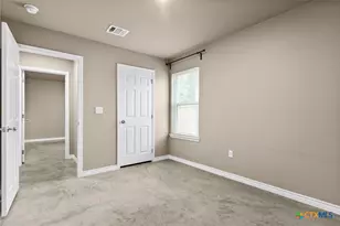 2011 Wood St, Killeen, TX 76541 - Photo 7