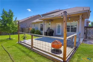 829 Manhattan, New Braunfels, TX 78130 - Photo 11