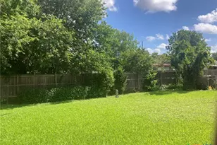 708 E Loma Vista Ave, Victoria, TX 77901 - Photo 15