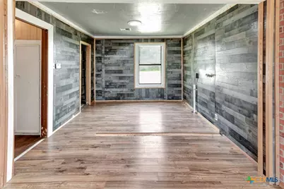 116 N Ben Wilson Street, Victoria, TX 77901 - Photo 17