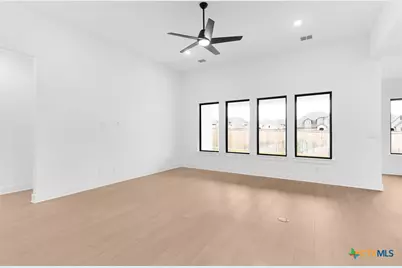 5755 Tug, New Braunfels, TX 78130 - Photo 5