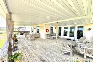 604 W Maple St, Port O'Connor, TX 77982 - Photo 47