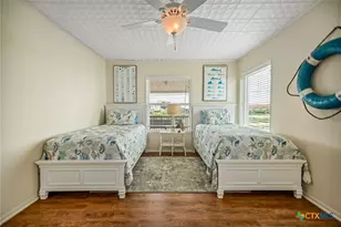 604 W Maple St, Port O'Connor, TX 77982 - Photo 27