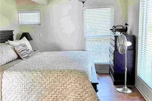 604 W Maple St, Port O'Connor, TX 77982 - Photo 29