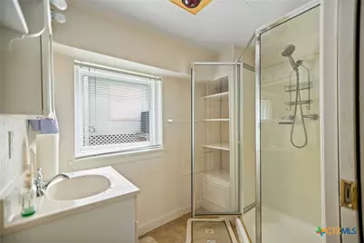 604 W Maple Street, Port O'Connor, TX 77982 - Photo 5