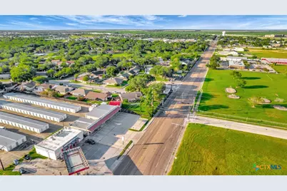 2604 E Mockingbird Lane #A, Victoria, TX 77904 - Photo 5