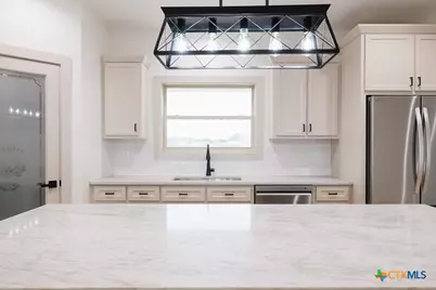 156 Essence Drive, Victoria, TX 77904 - Photo 9