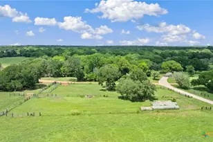 1010 St Delight Rd, Paige, TX 78659 - Photo 37