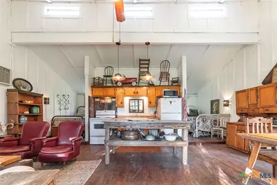 12175 N US Hwy 183, Florence, TX 76527 - Photo 9