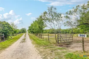 200 Armstrong Rd, Lockhart, TX 78644 - Photo 1