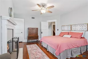 1004 Mitchell St, Gonzales, TX 78629 - Photo 33