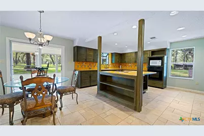 8058 Milam County Road 455, Lexington, TX 78947 - Photo 13