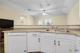 1571 Kimberly Dawn Dr, New Braunfels, TX 78130 - Photo 13