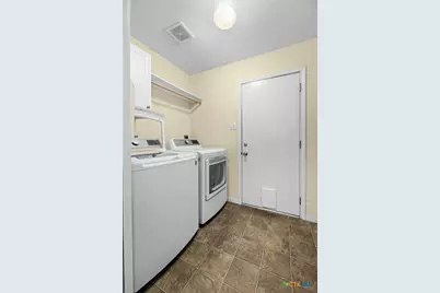 1571 Kimberly Dawn Drive, New Braunfels, TX 78130 - Photo 31