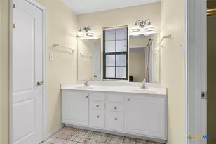 1571 Kimberly Dawn Dr, New Braunfels, TX 78130 - Photo 21