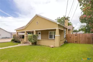 905 N Navarro St, Victoria, TX 77901 - Photo 3