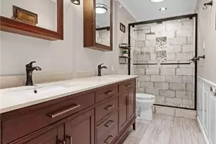 221 W Tanglewood Dr, New Braunfels, TX 78130 - Photo 19