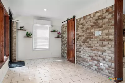 221 W Tanglewood Drive, New Braunfels, TX 78130 - Photo 25