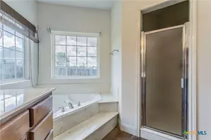 1500 Mountain Ridge Dr, Belton, TX 76513 - Photo 15