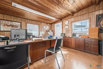 2517 S Interstate 35, San Marcos, TX 78666 - Photo 11