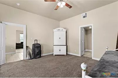 607 S Main St, Lampasas, TX 76550 - Photo 11