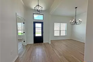 403 Magnolia Dr, Troy, TX 76579 - Photo 3