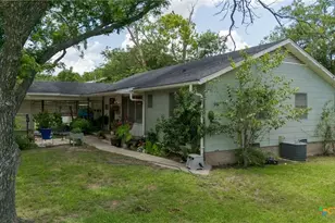 47 Sue Ann Dr, Lampasas, TX 76550 - Photo 1